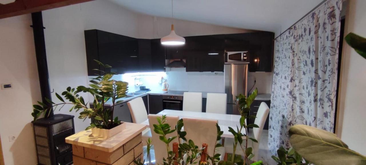Apartment Burich Μακάρσκα Εξωτερικό φωτογραφία